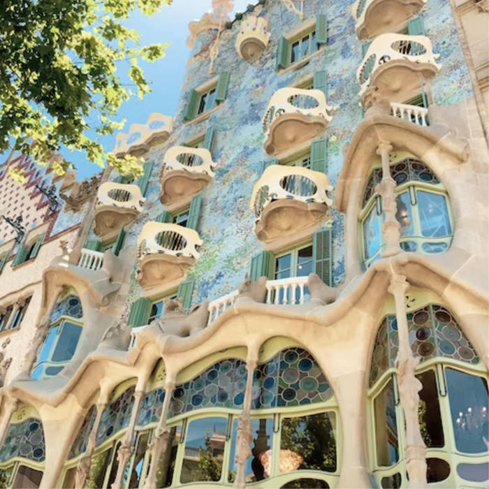 Barcelona Express: Exploring the City's Cultural Gems in a Da
