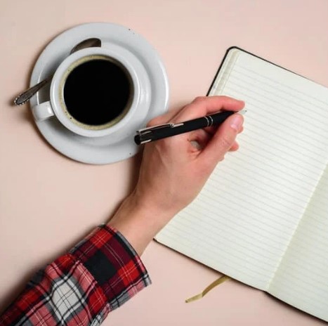Left-handed people are exceptional