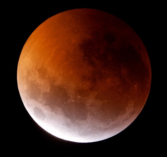 Total Lunar Eclipse