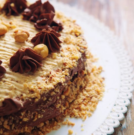 recipe for making Chocolate and hazelnut cake
