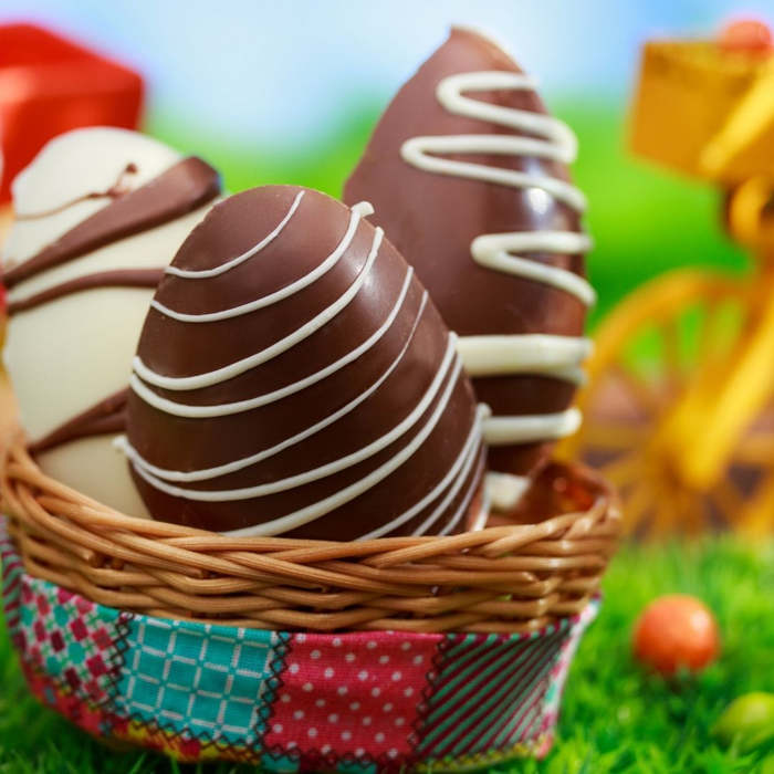 recipe for making chocolate Easter eggs