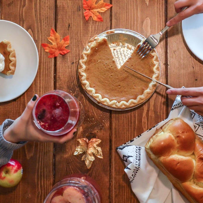 Thanksgiving, Thanksgiving dinner, hosting, planning, cooking tips, decorating, festive feast, holiday celebration
